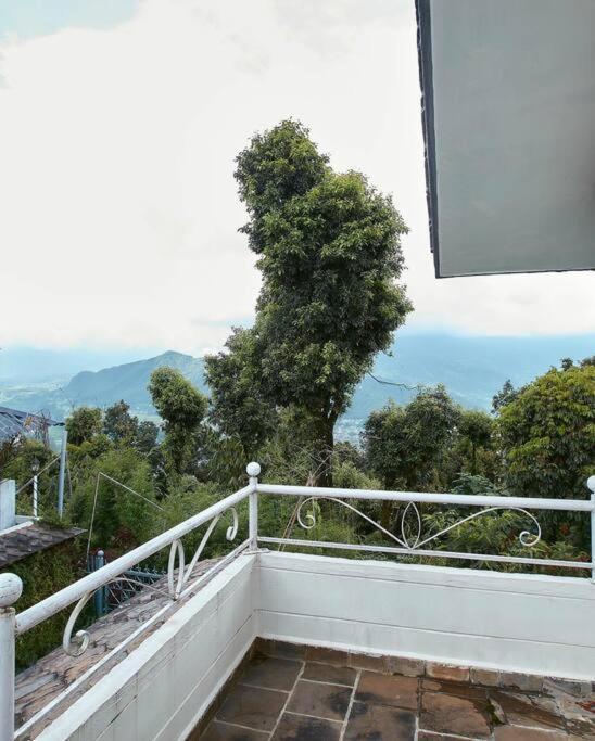 Ghost Villa Pokhara With Mountain View 20Mins From Main Area Ranipauwa Kültér fotó